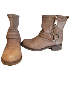 Via Pinky Collection Beige Perforated Luciana Women's Boot